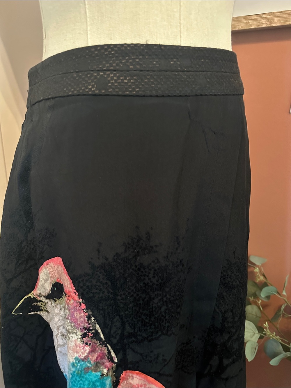 Anthropologie leifsdottir Corvida Black Asymmetrical Midi bird 4 silk skirt - Picture 3 of 14